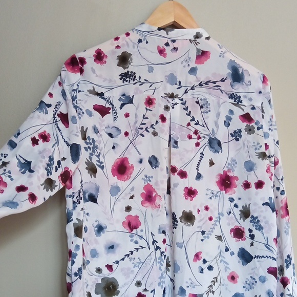 P19" L28" Joe Fresh Multicolor Floral High-low Round Hem Women's Blouse - Picture 4 of 17